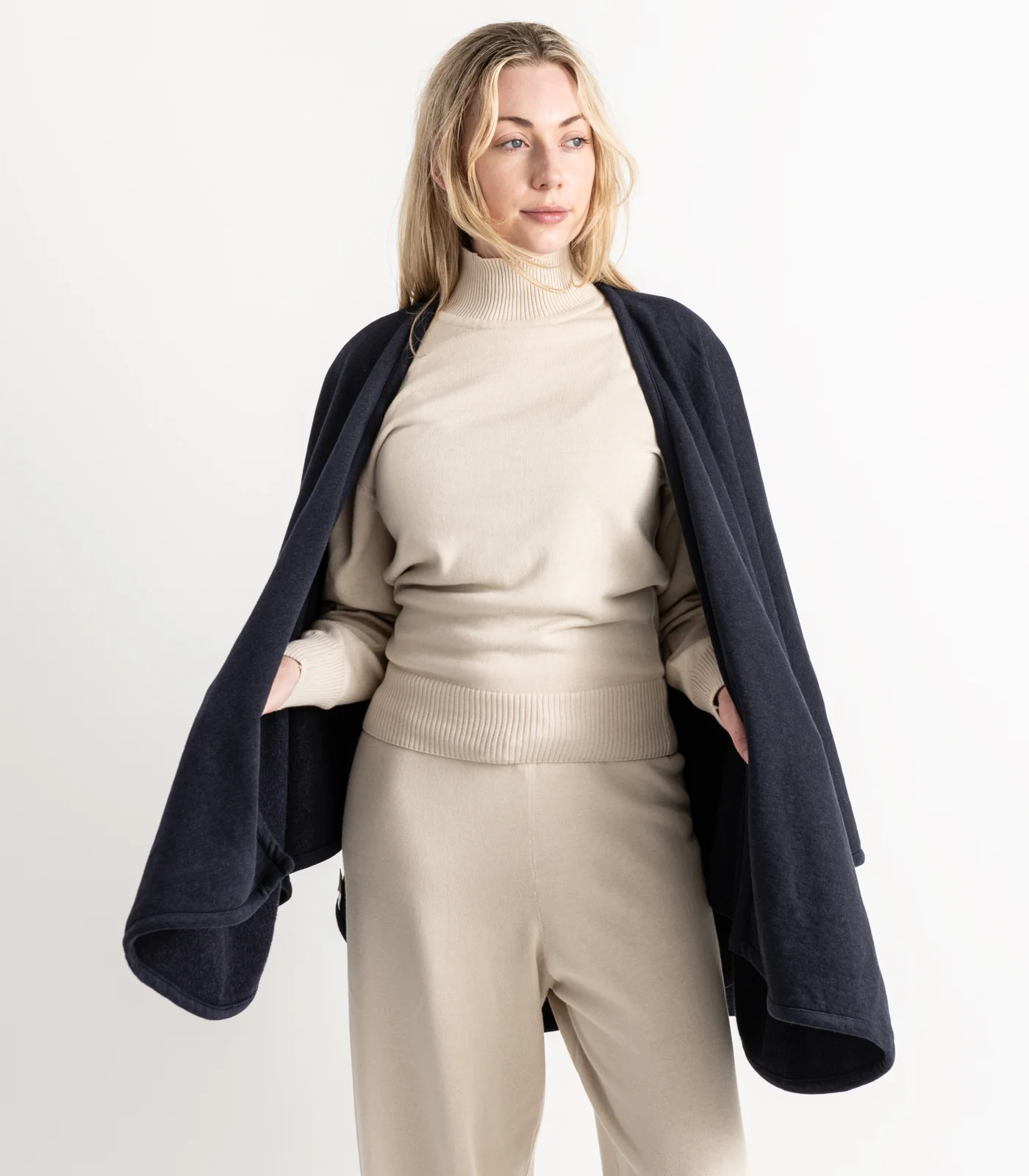 Organic Cotton Fleece Wrap - Image 10